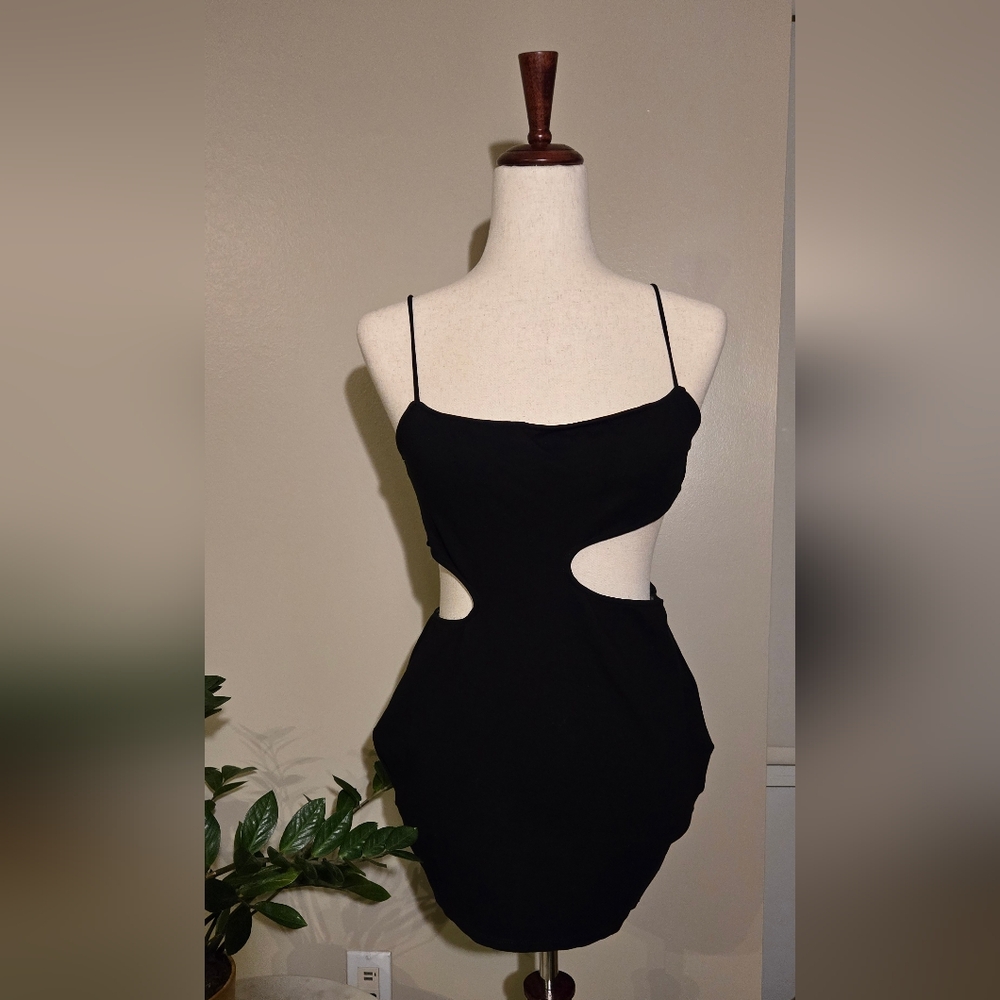 Zara Black Cutout Dress - Size S - Picture 3 of 6